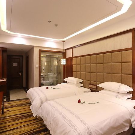 Mingshan Hotel 청두 외부 사진