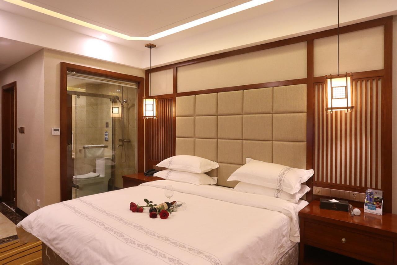 Mingshan Hotel 청두 외부 사진